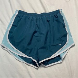 WOMENS NIKE SHORTS